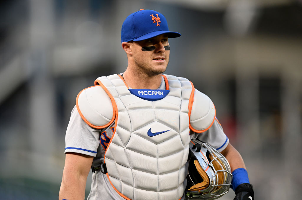 Orioles' James McCann torments Mets with huge night at plate