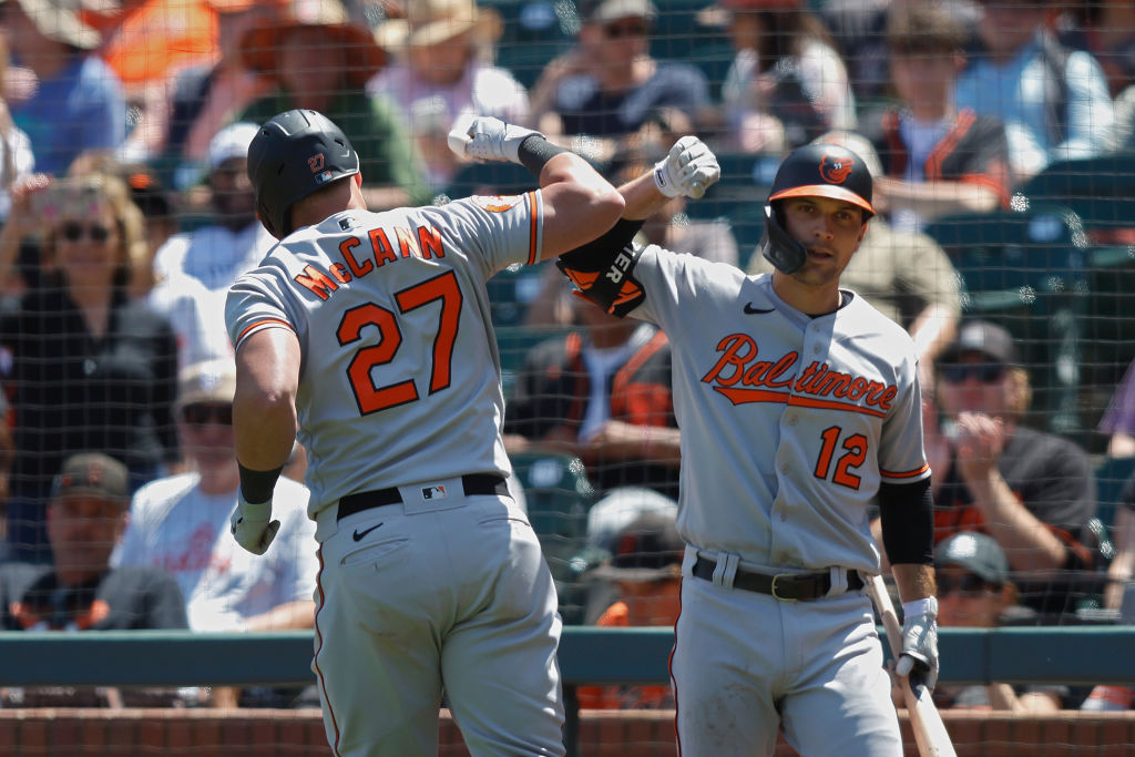 Orioles plow through adversity to reach tonight's series opener at