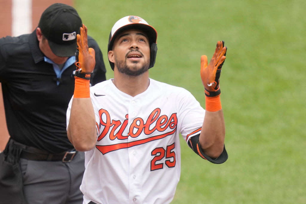 Anthony Santander celebrates