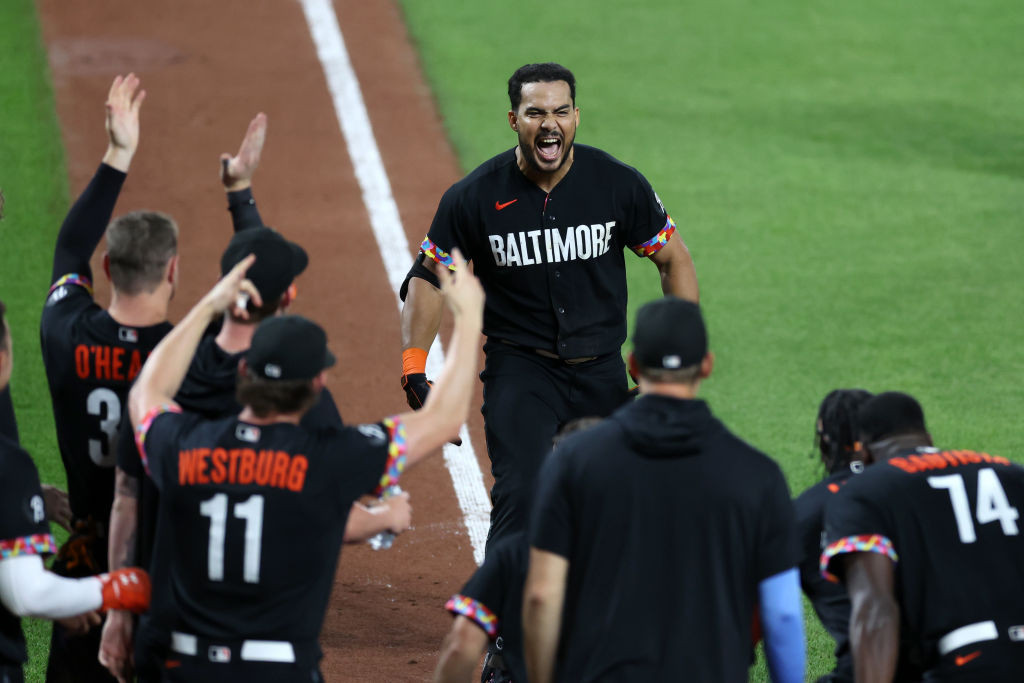 Anthony Santander walk-off home run