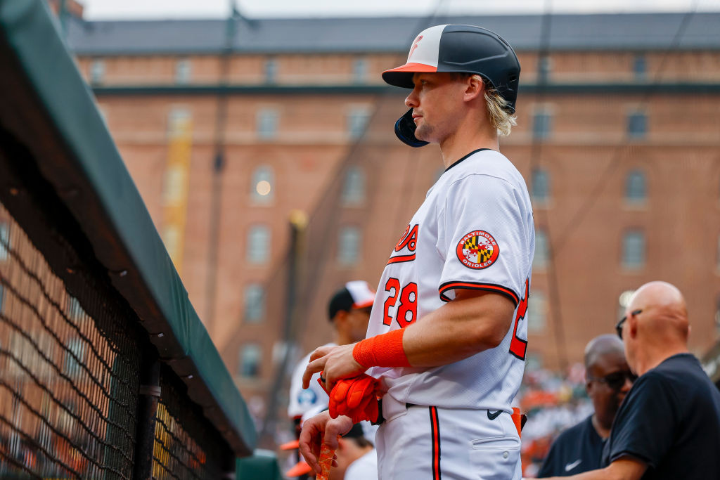 Stowers in dugout white