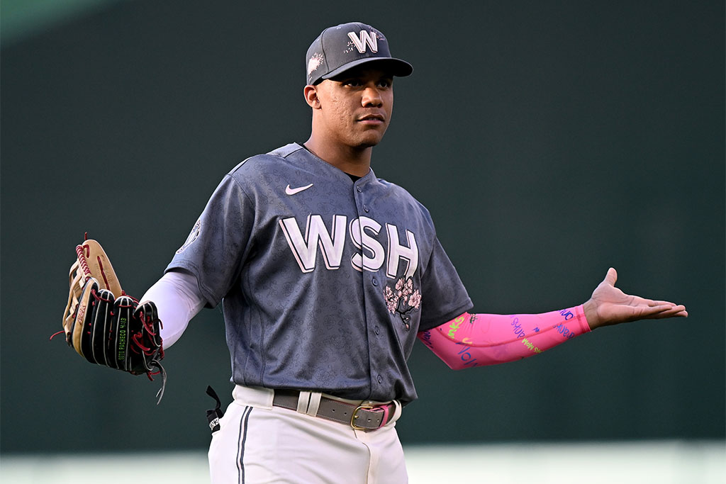 Juan Soto Game-Used World Series Champions Gold Jersey