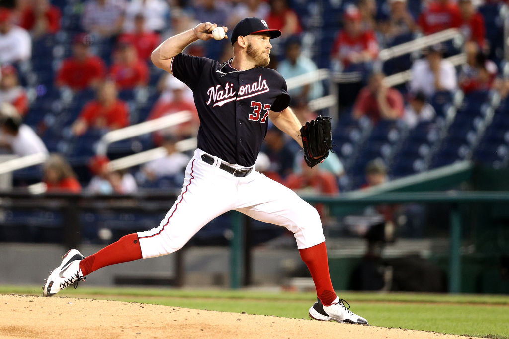 Stephen Strasburg throw blue wide