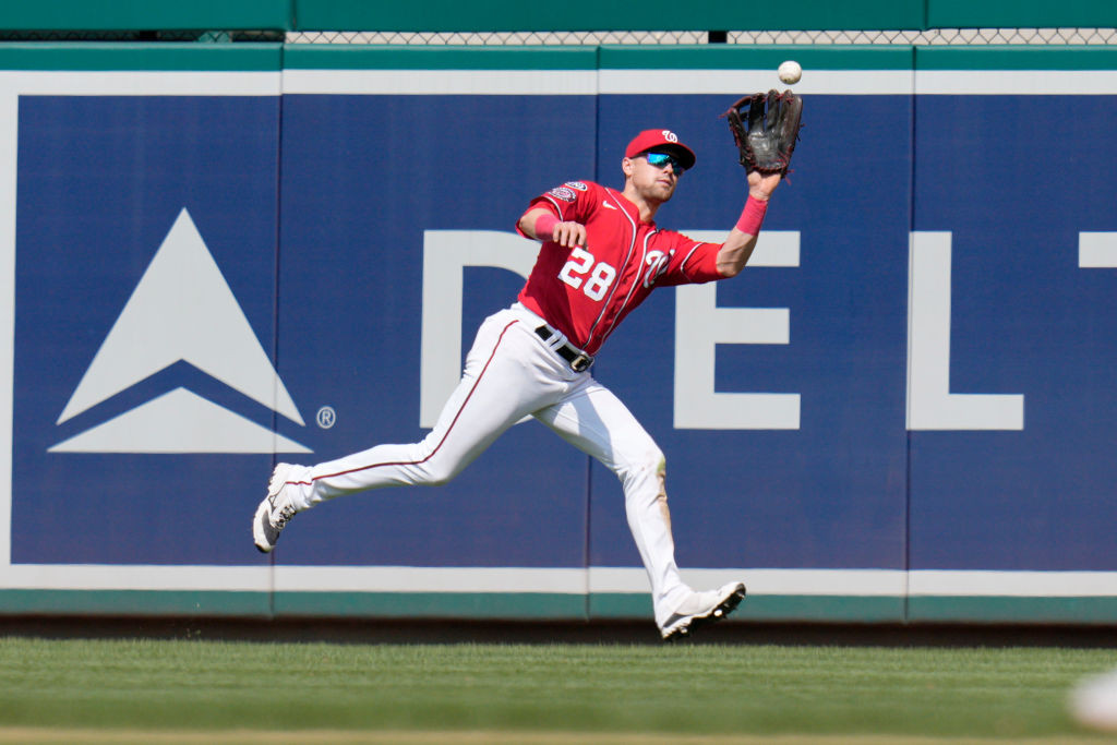 Lane Thomas red catching