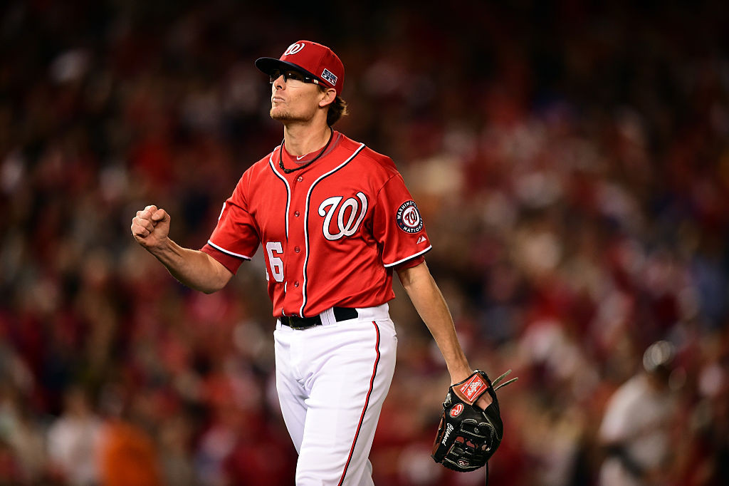 clippard fist pump red