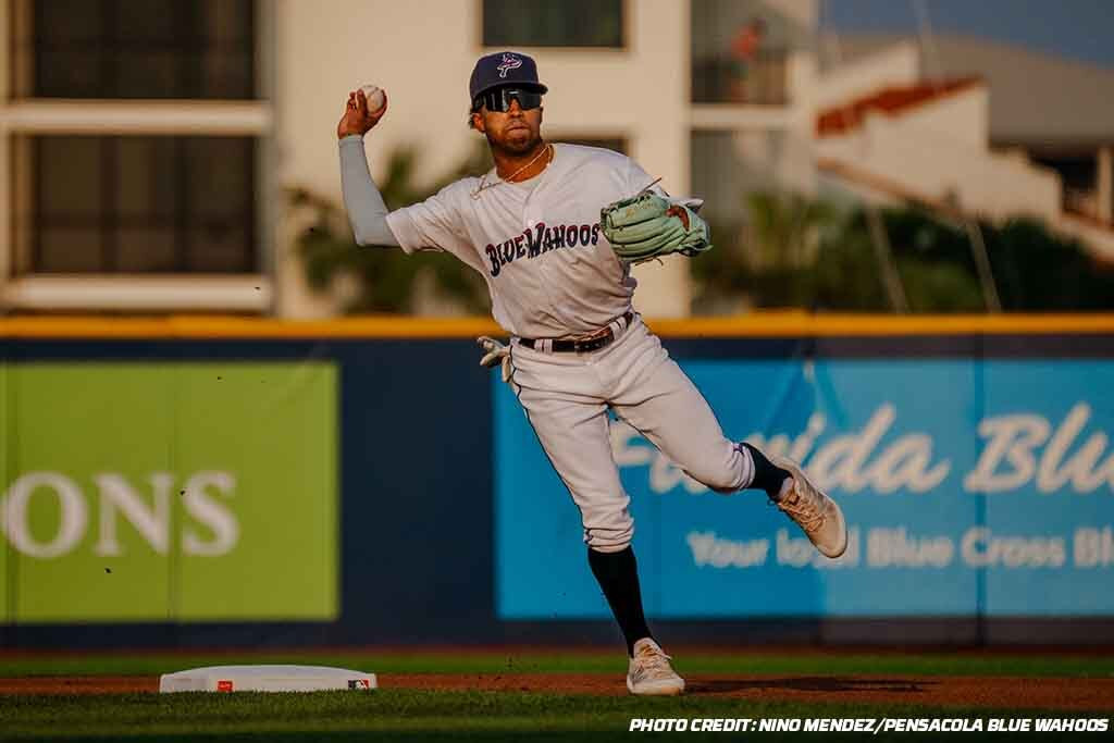 Nasim-Nunez-Marlins-minors