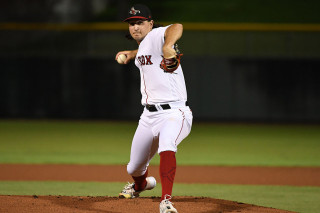 Thad-Ward-Red-Sox-throw-white