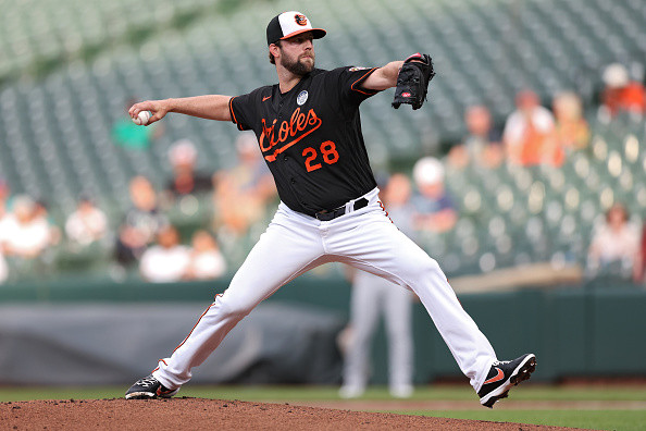 jordan lyles pitching black