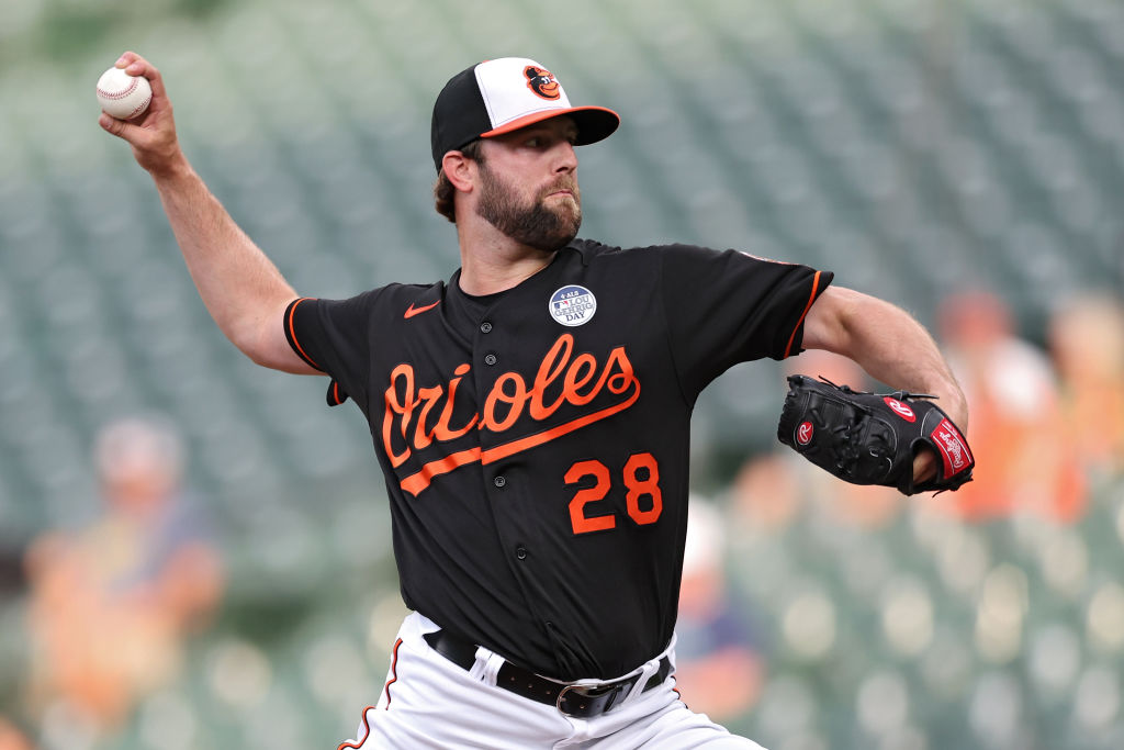 Orioles run out of rallies in 10-inning loss (updated)
