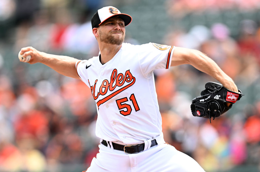 Orioles extend winning streak to eight games, move within one of .500 (updated)