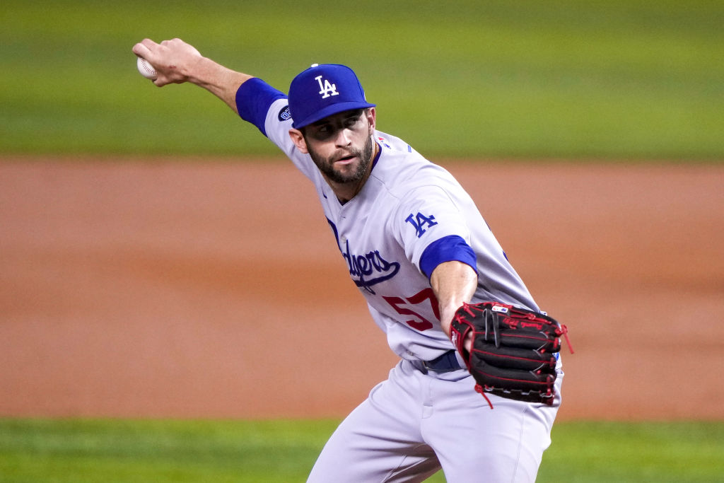 Orioles add relievers Reed and Cano to active roster