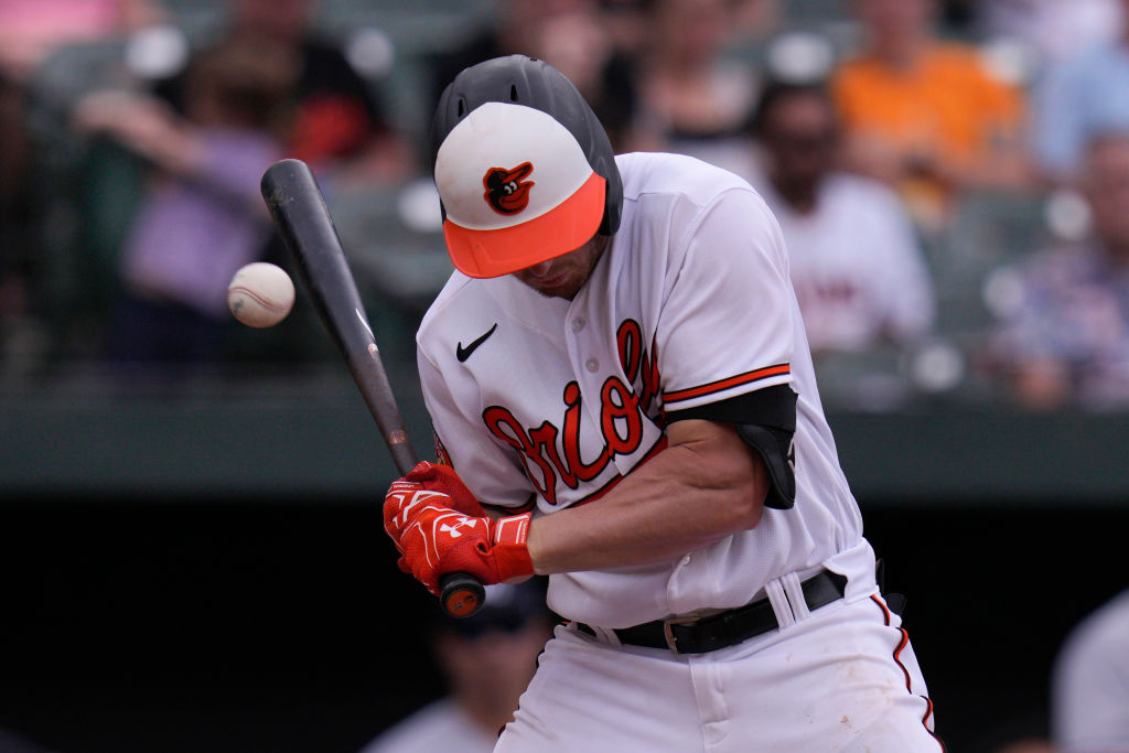 The swing of emotions: The O’s celebrate Holliday while showing concern after Westburg’s injury