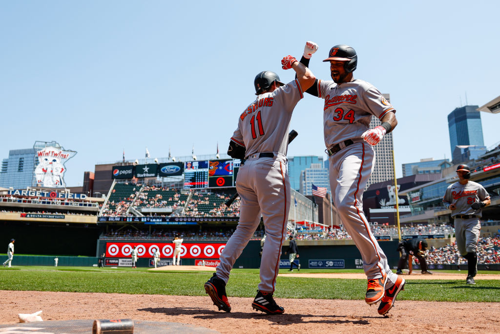 Hicks out of Orioles lineup with back soreness (plus other notes)