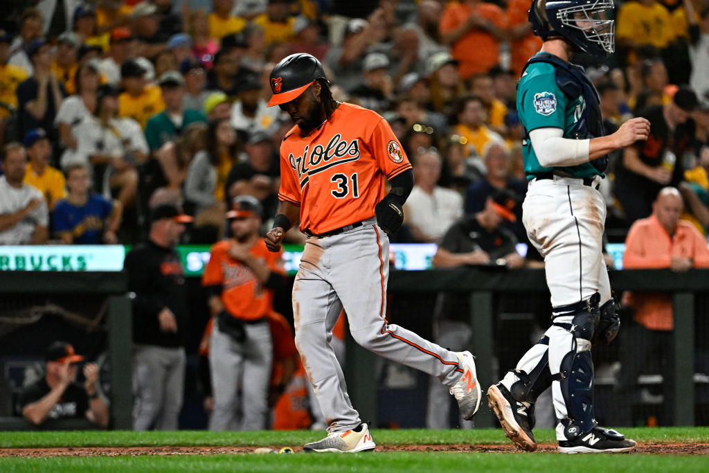 O’s win dramatic pitcher’s duel 1-0 in 10 at Seattle