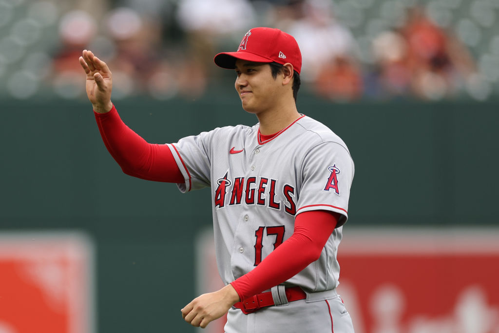 Now in the NL, Ohtani can chase Frank Robinson for MVP history