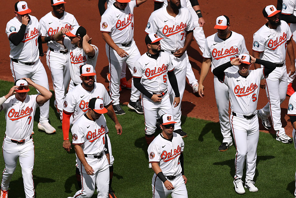 Orioles use pair of four-run innings to defeat Red Sox 8-5 in home opener (updated)