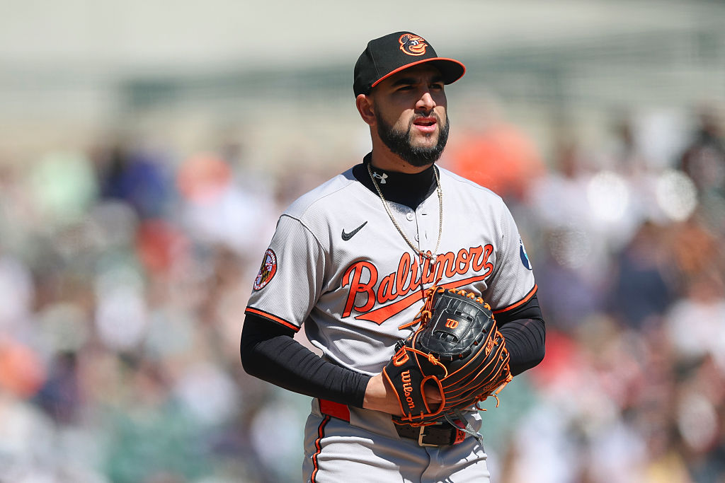 Orioles DFA Cionel Pérez