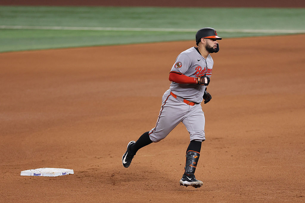 Sánchez two-run homer leaves Orioles way short in 10-2 loss to Rangers (updated)